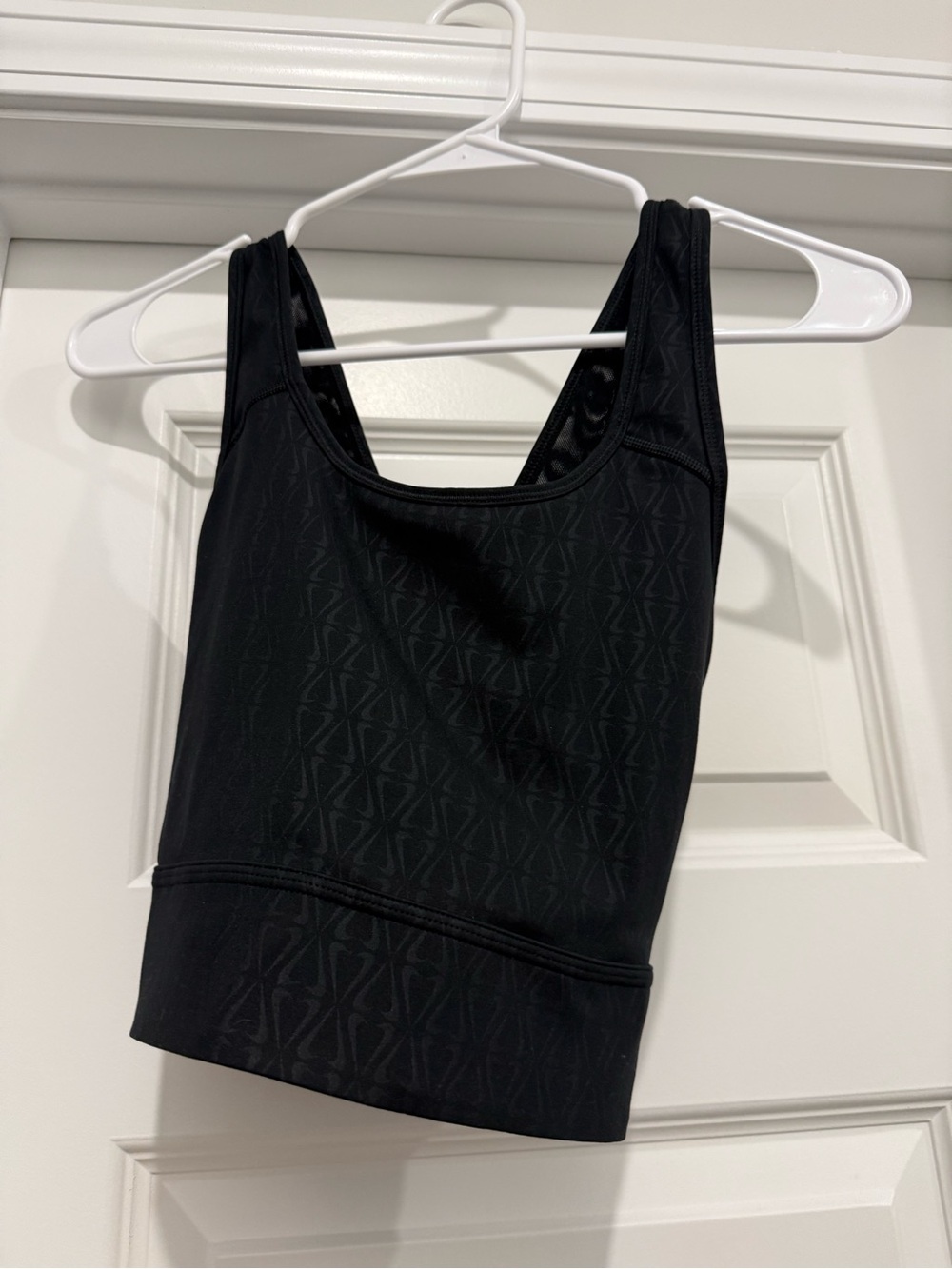 Nike Black Textured Longline Sports Bra